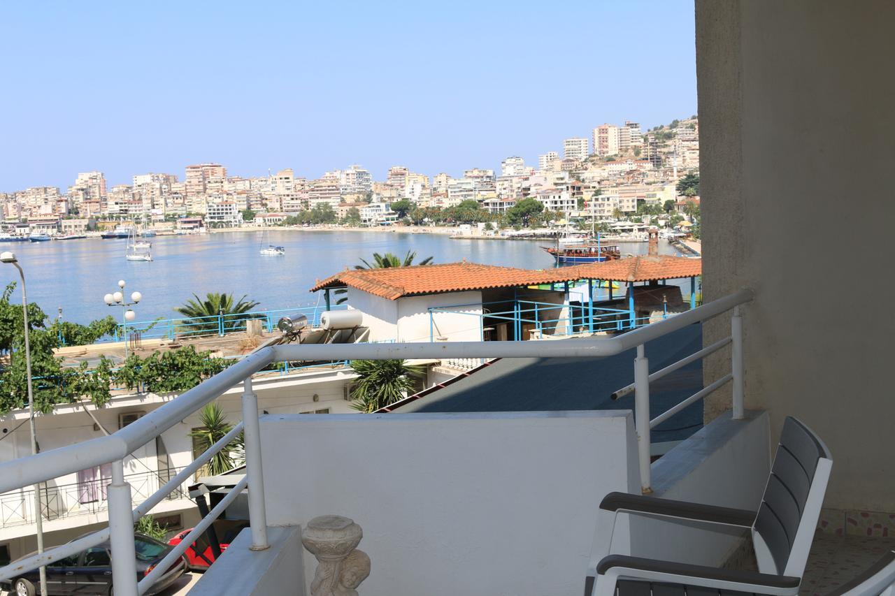 Robin Sea View Apartment Sarandë Exteriér fotografie