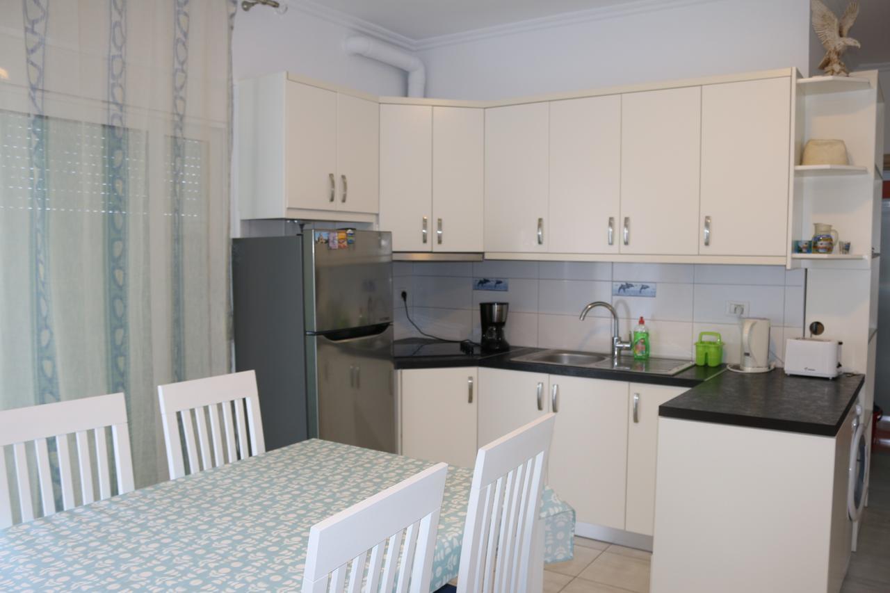 Robin Sea View Apartment Sarandë Exteriér fotografie