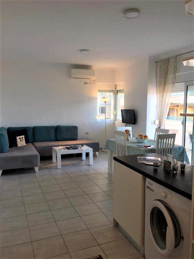 Robin Sea View Apartment Sarandë Exteriér fotografie